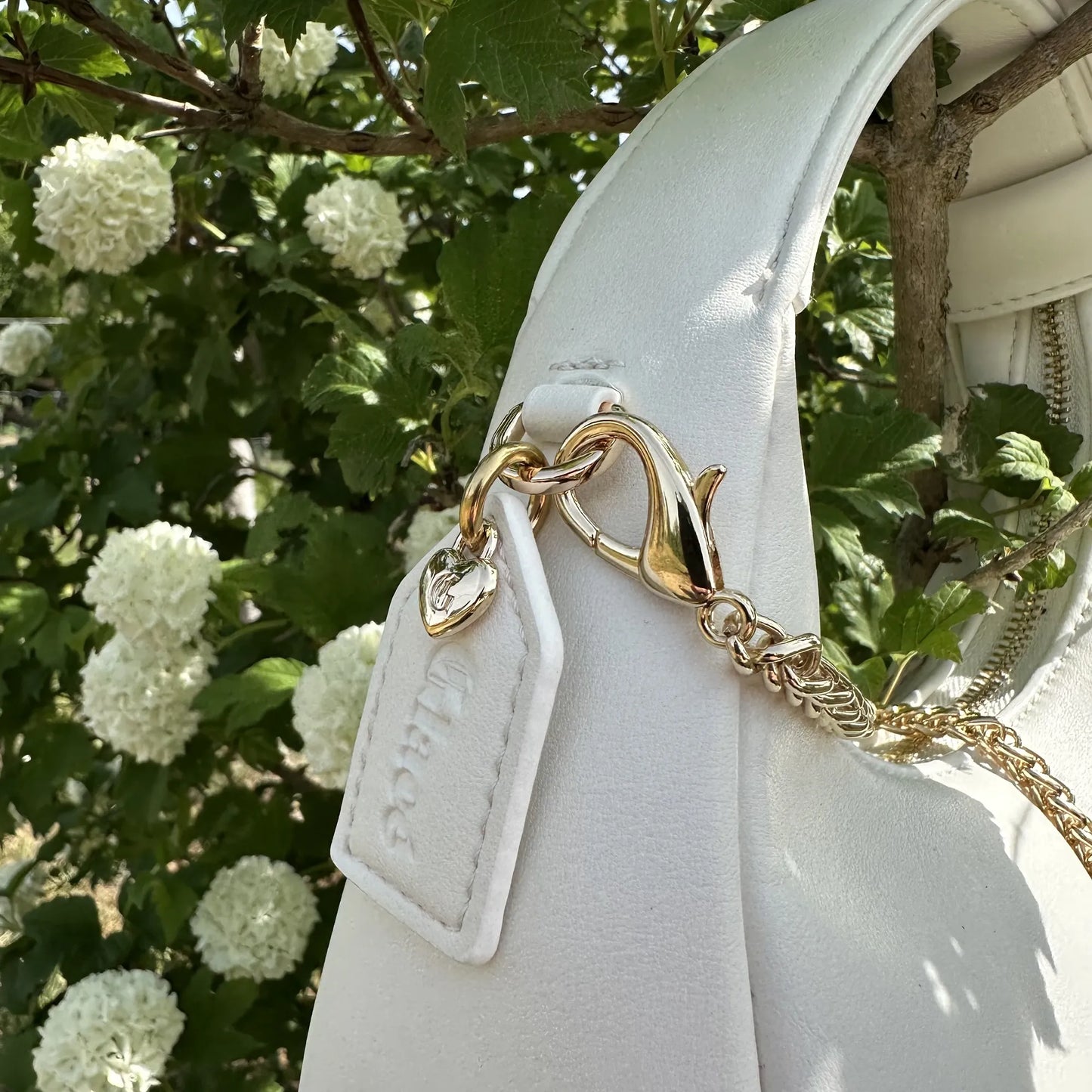 Chaine-bandoulière du sac "Le Croissant"